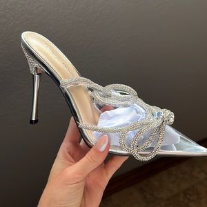 Midnight clear heels